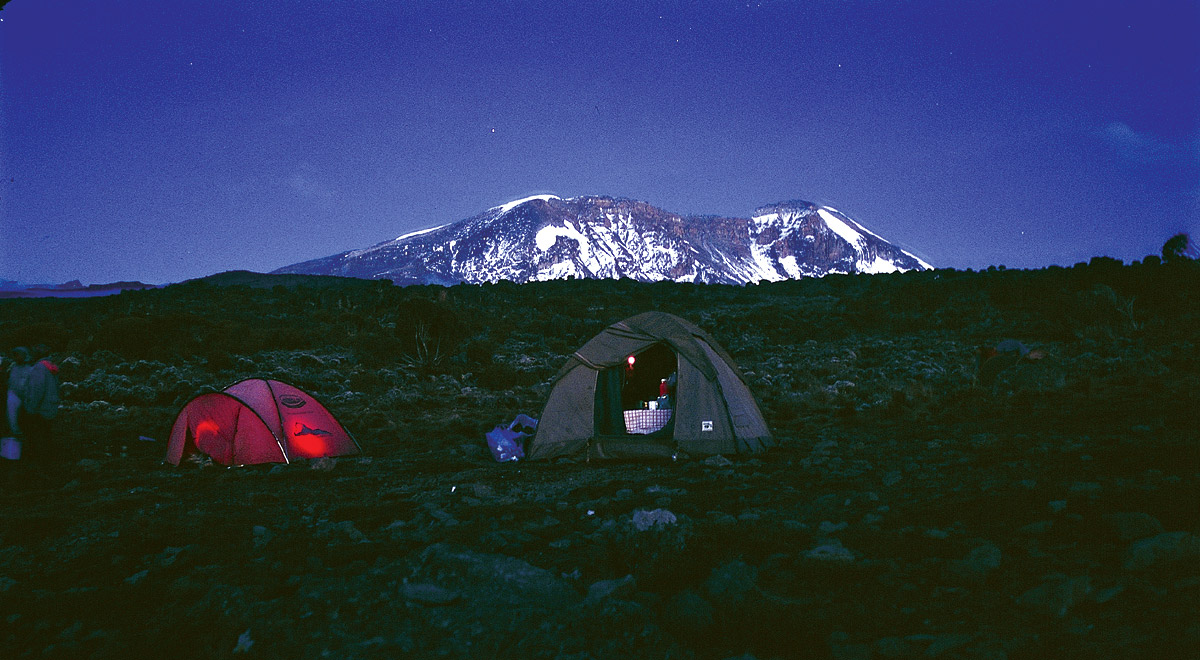 Marcocamandona.com - Kilimanjaro 2004